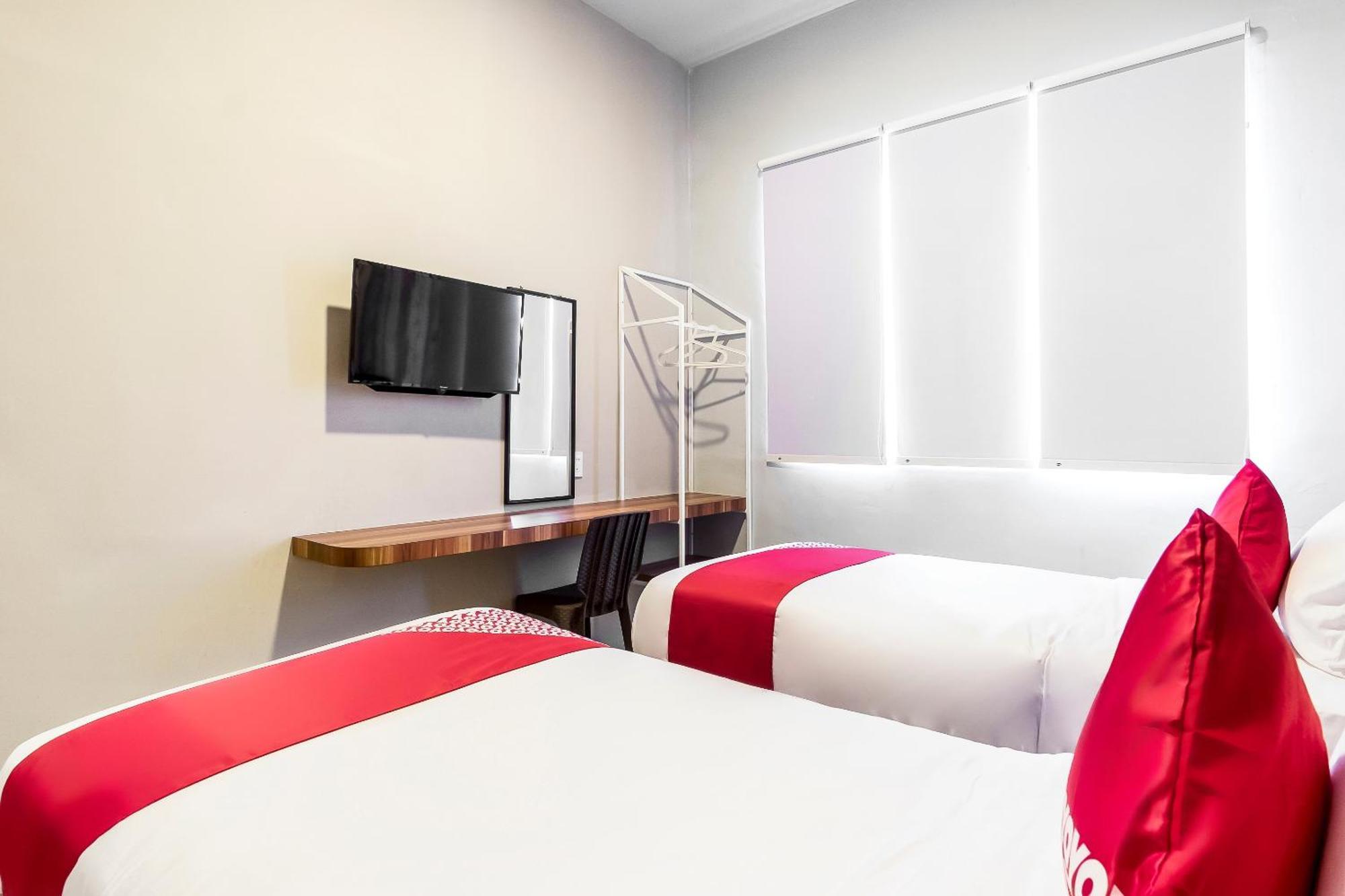 Super Oyo 360 Mangaan Residence Medan Eksteriør billede