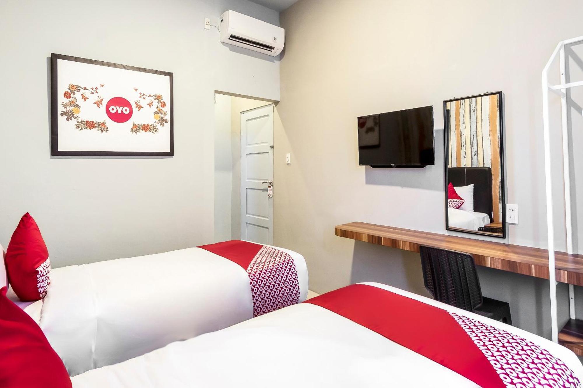 Super Oyo 360 Mangaan Residence Medan Eksteriør billede