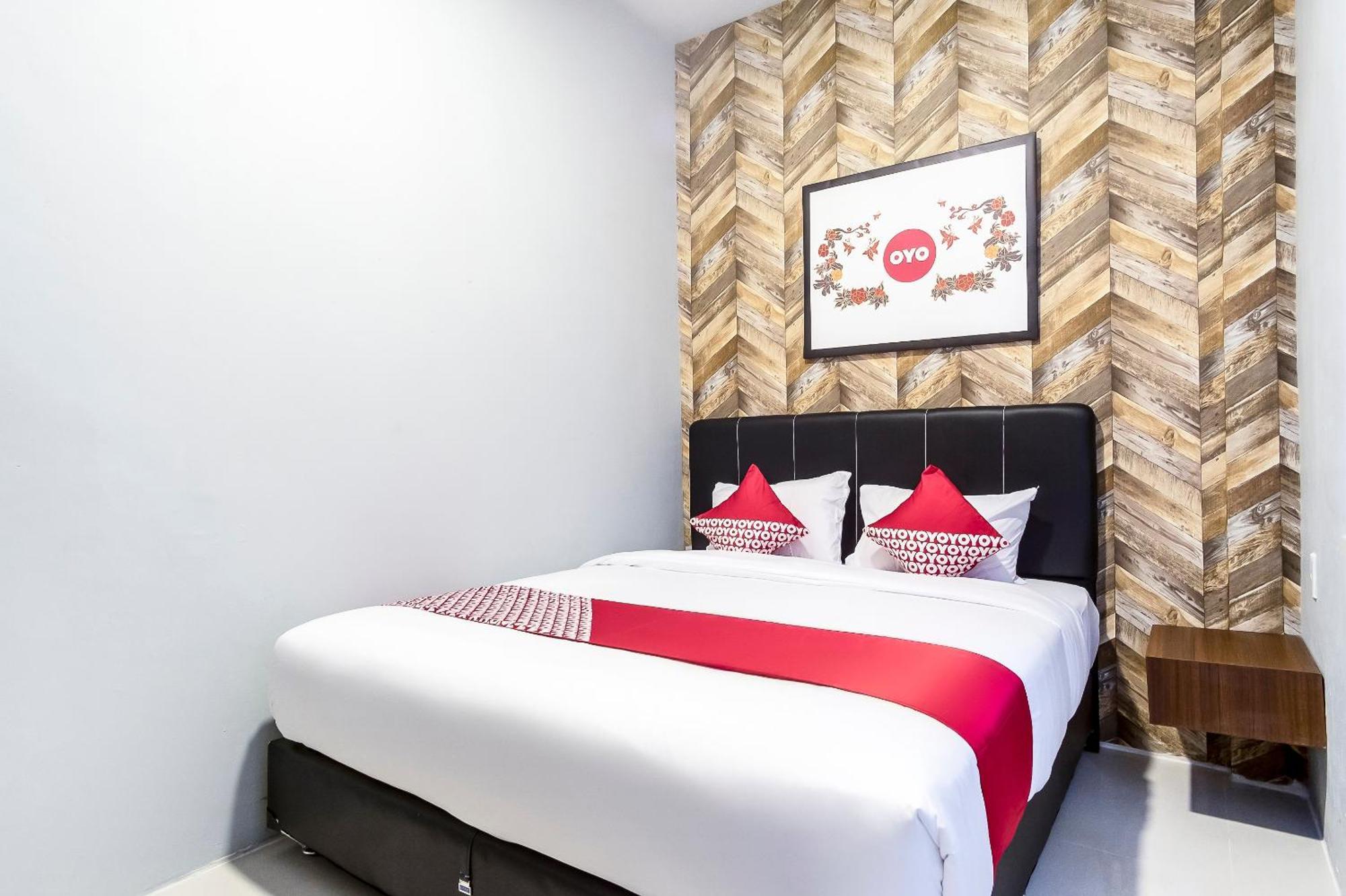 Super Oyo 360 Mangaan Residence Medan Eksteriør billede
